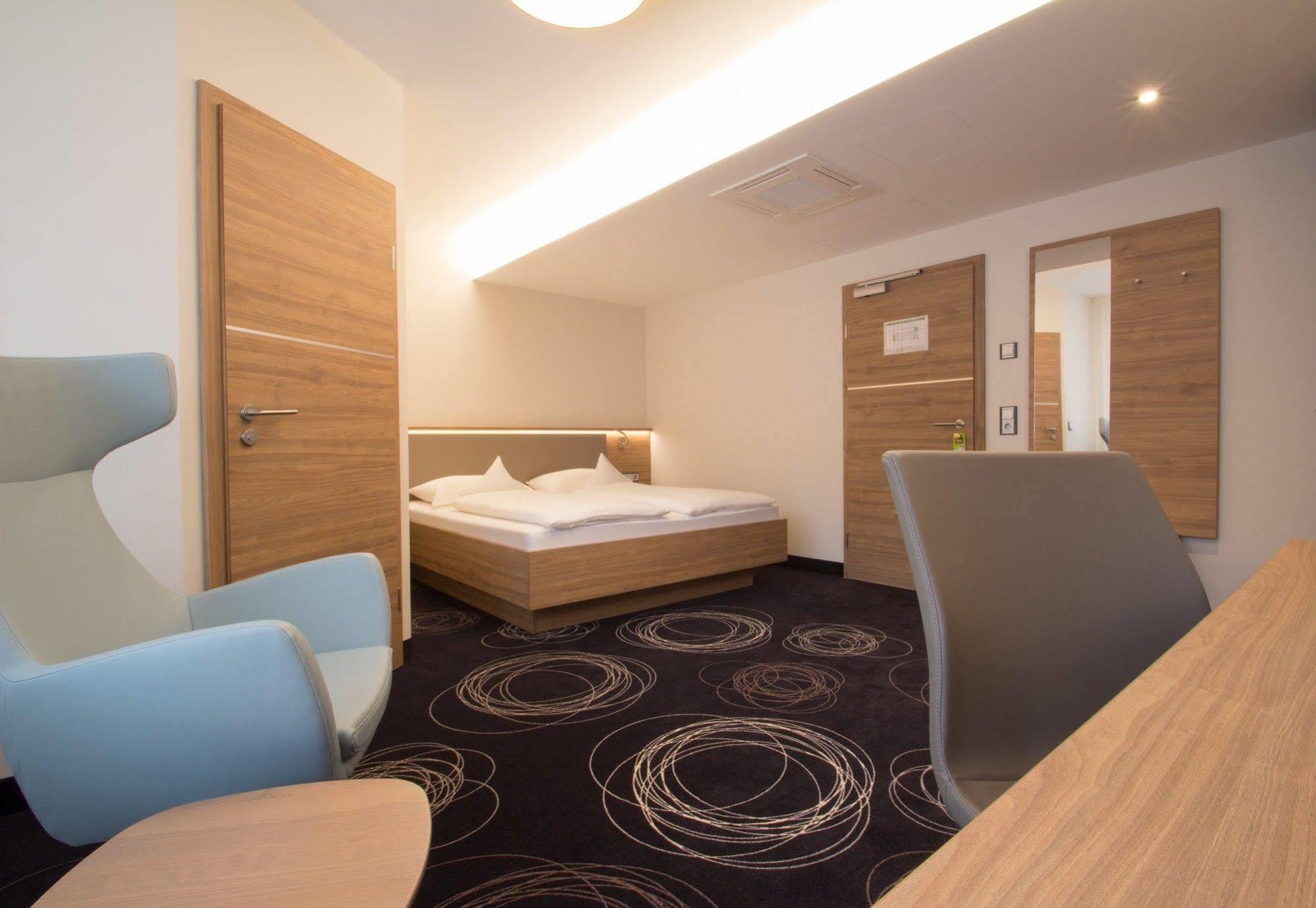 Hotel Rio Karlsruhe Ngoại thất bức ảnh