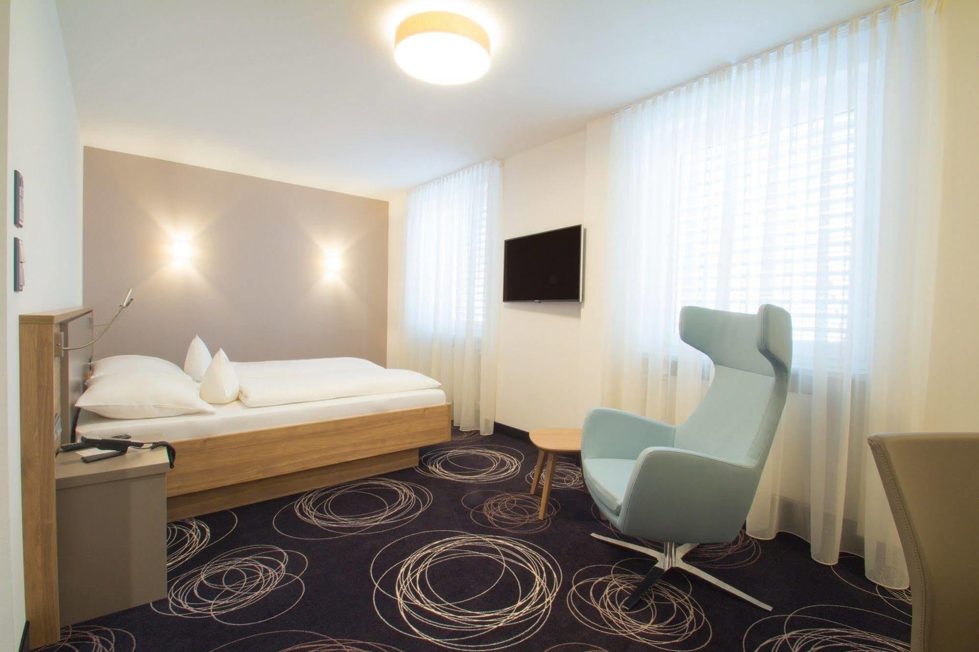 Hotel Rio Karlsruhe Ngoại thất bức ảnh